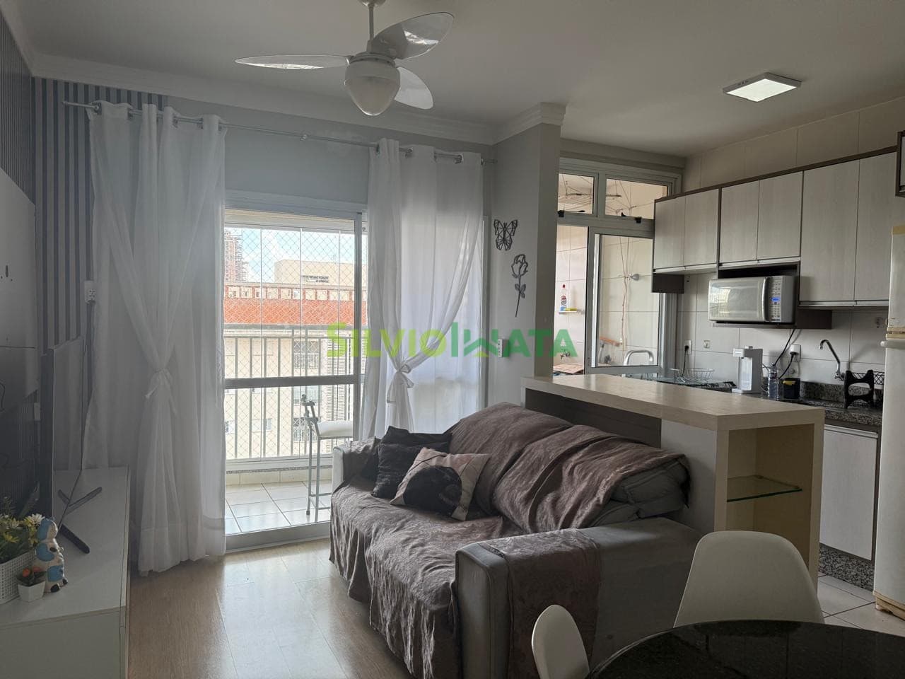 Apartamento a venda no condomínio Vivace Residence Club no bairro Zona 02 - Maringá/PR