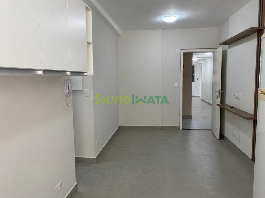 Apartamento a venda no condomínio Edifício Dumont Premium no bairro Zona 03 - Maringá/PR