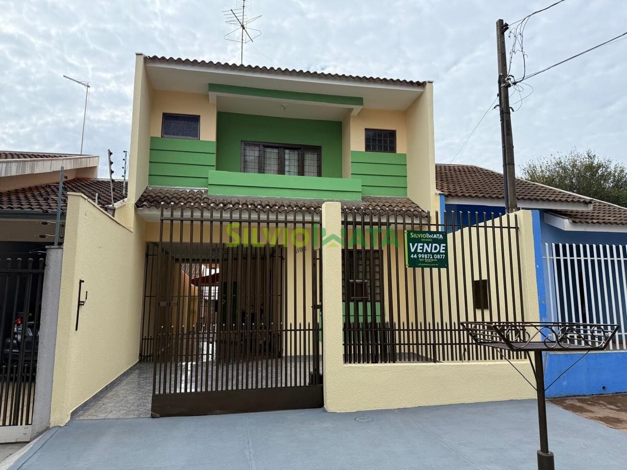 Sobrado à Venda Jardim Alvorada - Maringá/PR