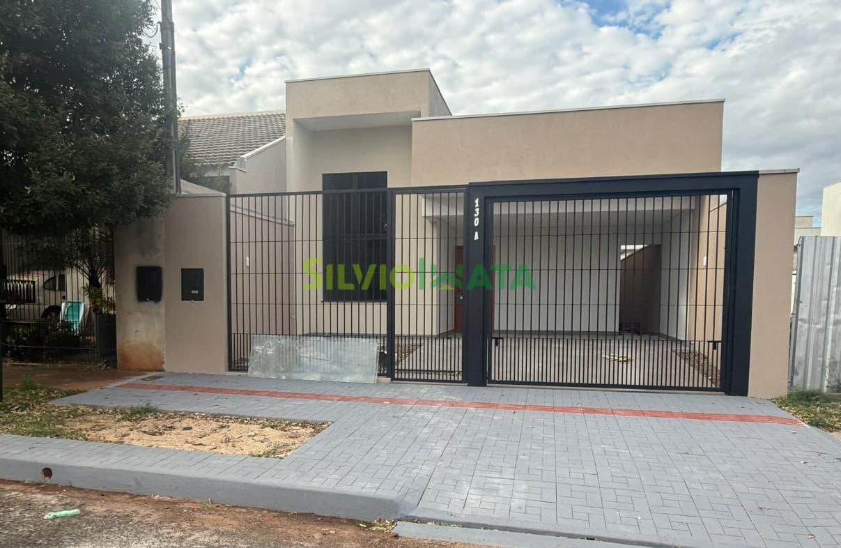 Casa a venda no bairro Jardim Oriental - Maringá/PR
