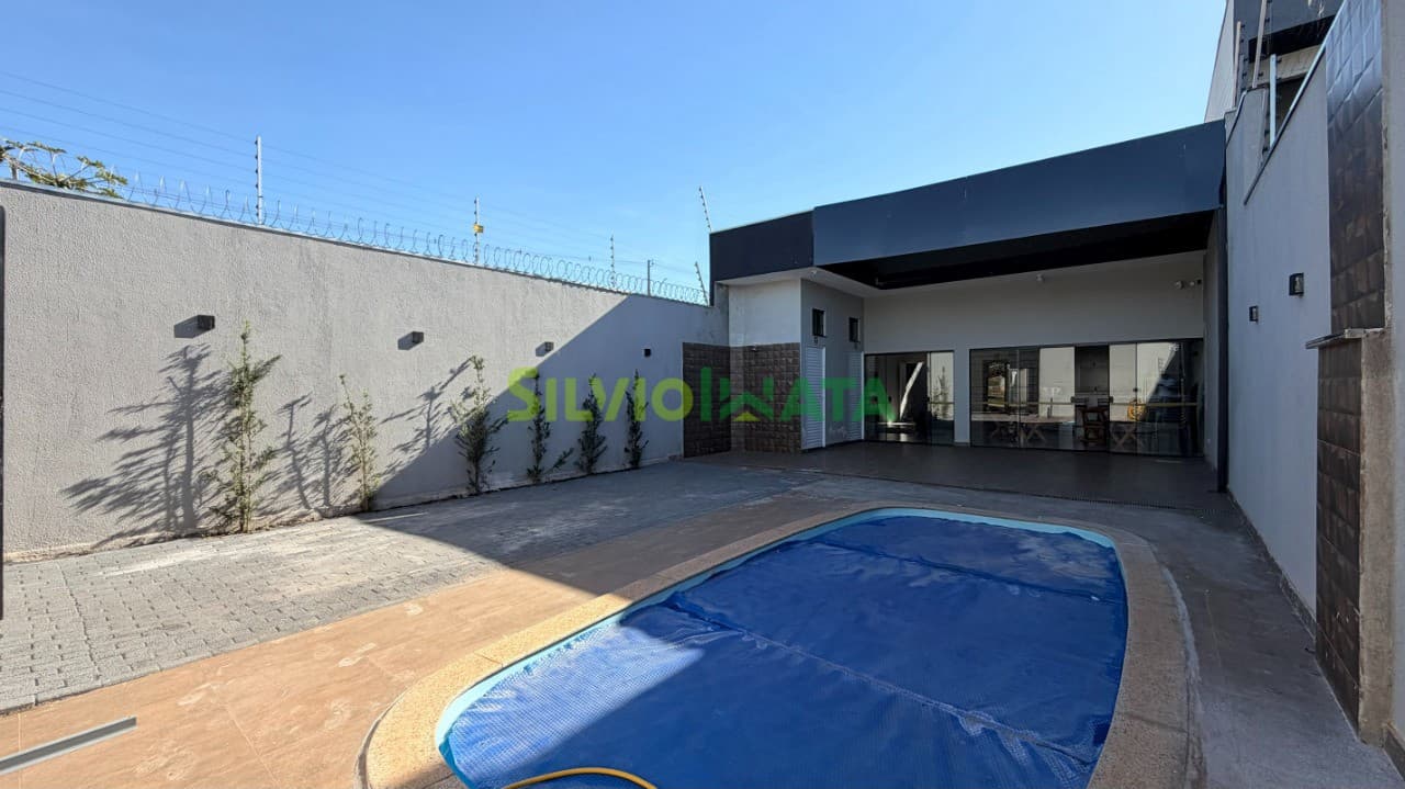 Área de Lazer Completa com Piscina e Churrasqueira a venda no bairro Jardim Colombo (Distrito São Domingos) - Maringá/PR