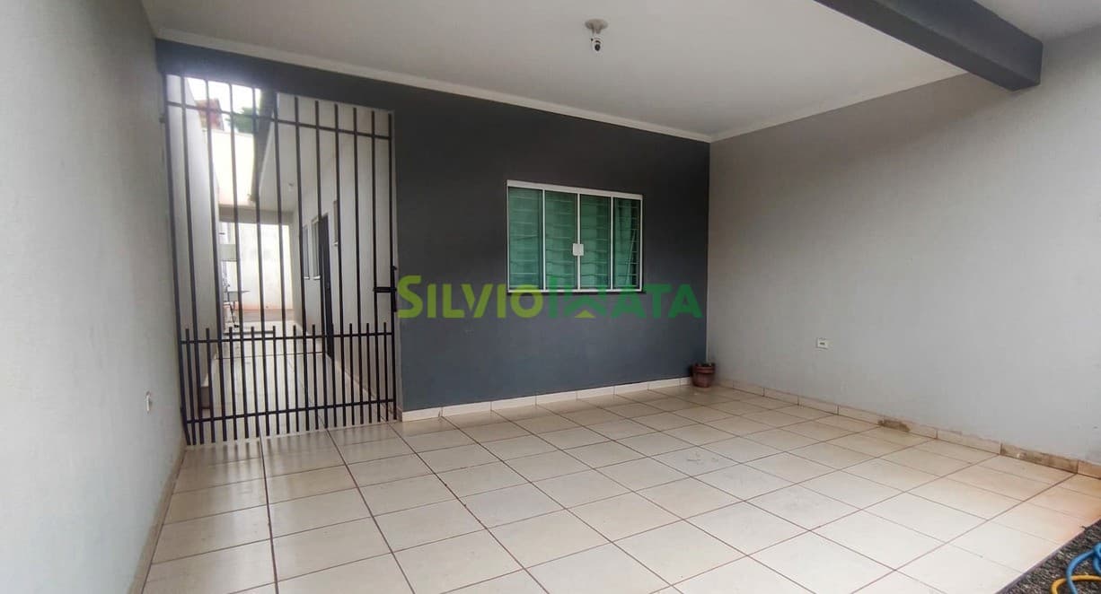 Casa a venda no bairro Jardim Universal - Sarandi/PR