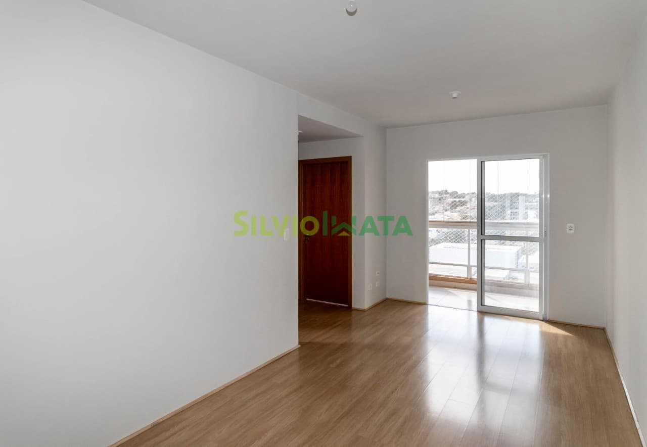 Apartamento a venda no condomínio Residencial Sirmione no bairro Jardim Ipanema - Maringá/PR